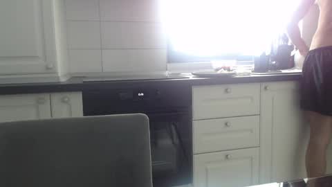 cuteeboy online show from 05/04/26, 07:26