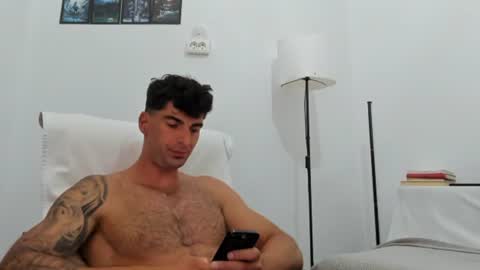 cuteeboy online show from 07/22/26, 08:39