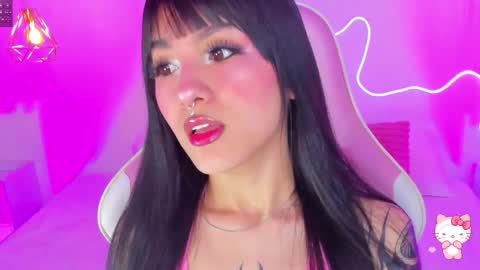 Zoe  online show from 10/14/25, 04:57