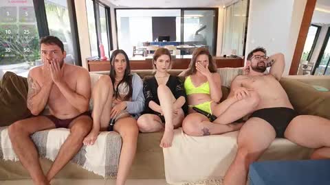 Snapshot of cutefacebigass chatting on 02/23/25, 08:22 Mia online show from 02/23/25, 08:22