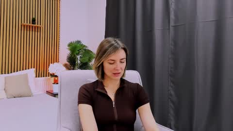 cutemirage online show from 04/11/26, 02:54