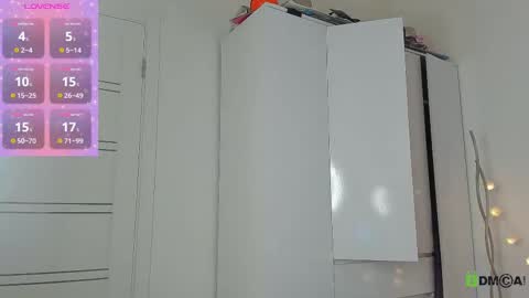 cutenessnicole online show from 03/09/25, 08:52