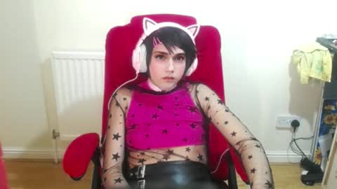 cutest_princess online show from 11/09/25, 12:09