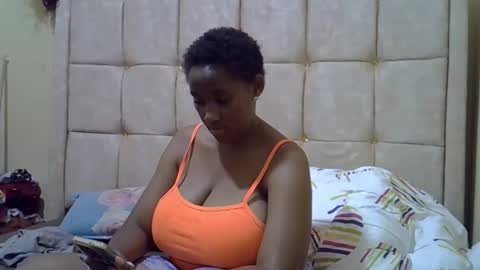 cutestebony1 online show from 03/19/26, 05:44