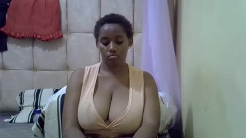cutestebony1 online show from 03/24/26, 06:46