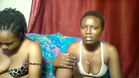 cutey_lunar online show from 01/23/25, 06:03