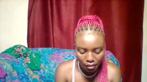 Snapshot of cutey_lunar chatting on 01/30/25, 03:29 cutey_lunar online show from 01/30/25, 03:29