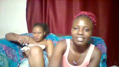 Snapshot of cutey_lunar chatting on 02/02/25, 11:30 cutey_lunar online show from 02/02/25, 11:30