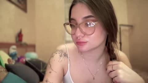 CuteAnn online show from 03/04/26, 08:48