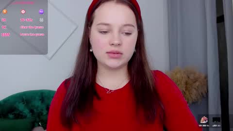 Snapshot of cutie__cutiee_ chatting on 09/26/25, 09:19 Nika online show from 09/26/25, 09:19