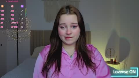 Nika  online show from 04/10/26, 08:46