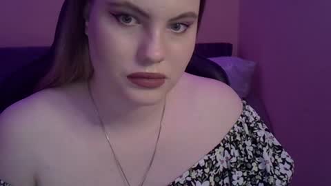 cutie_girl__ online show from 07/15/26, 08:30