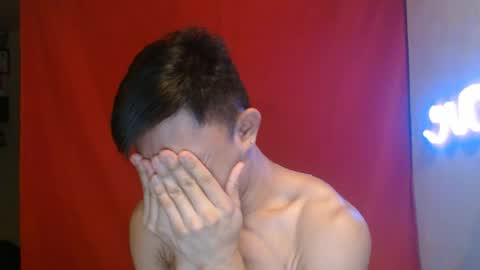 cutie_hunk69 online show from 06/25/26, 05:23