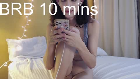 Lilliana or Lil 3 online show from 12/02/24, 11:45