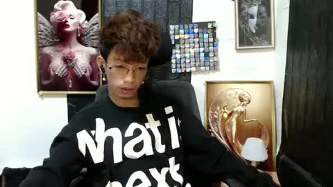 Snapshot of cutie_mico chatting on 02/10/25, 07:58 cutie_mico online show from 02/10/25, 07:58