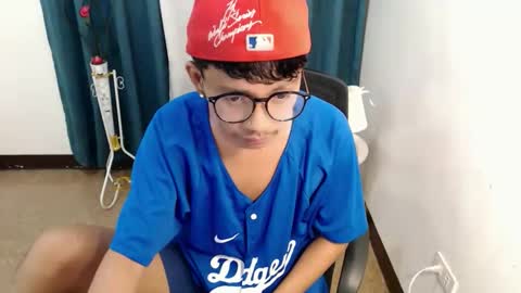 cutie_mico online show from 04/23/26, 11:09