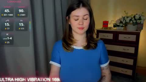 Snapshot of cutie_mili chatting on 06/21/26, 12:19 mili online show from 06/21/26, 12:19