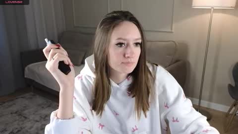 Snapshot of cutie_naughty_girl chatting on 02/08/26, 08:40 Kate online show from 02/08/26, 08:40