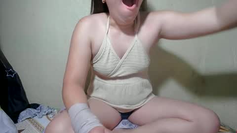 Snapshot of cutie_pie02 chatting on 06/29/26, 07:14 cutie_pie02 online show from 06/29/26, 07:14