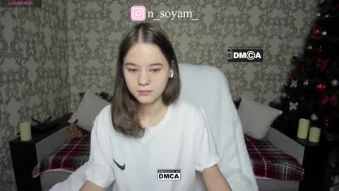 cutiekitty_cb online show from 12/22/25, 02:19