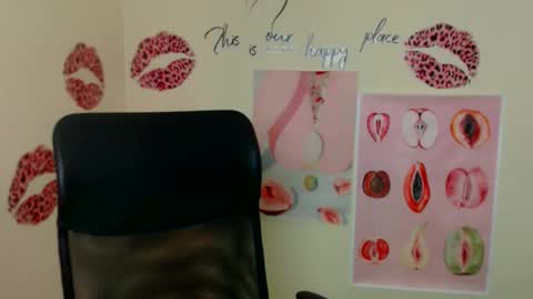 Emma online show from 04/17/26, 12:08