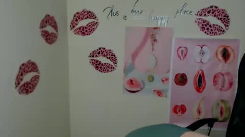 Emma online show from 05/05/26, 06:32