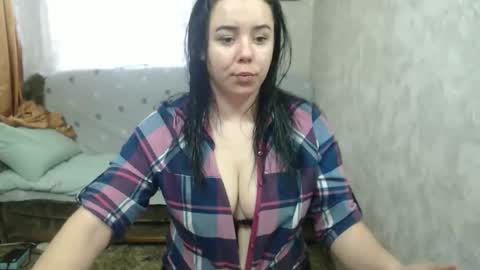 cutiemarine online show from 05/01/26, 11:04