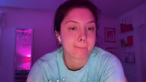 Cutieoggg420 online show from 01/02/25, 10:44