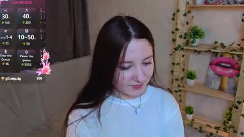 Snapshot of cutierudy chatting on 07/09/26, 04:27 Hello im Rudy online show from 07/09/26, 04:27