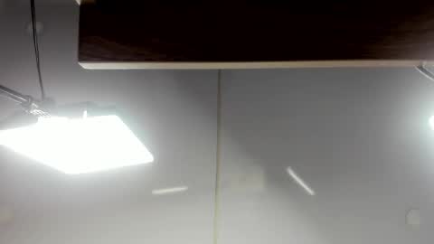 Laura online show from 03/21/26, 11:04