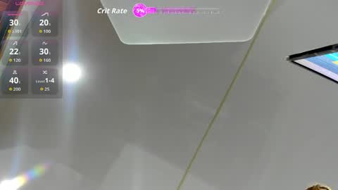 Laura online show from 05/26/26, 11:06
