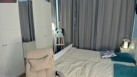 Anne online show from 05/21/26, 05:36