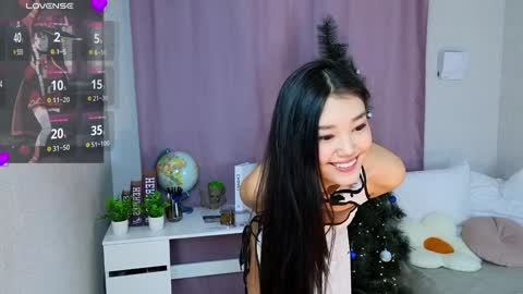 Snapshot of cweneharwick chatting on 12/27/24, 03:04 Welcome in my room My name is Mila did you miss me lets play - check menu to have fun online show from 12/27/24, 03:04