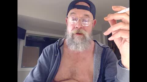 Snapshot of cxcdn chatting on 01/16/25, 07:38 cxcdn online show from 01/16/25, 07:38