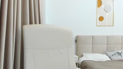 Snapshot of cyber_geisha chatting on 12/13/24, 08:58 Eva online show from 12/13/24, 08:58