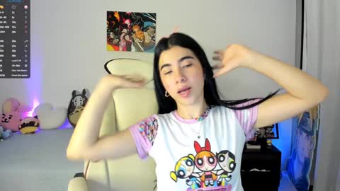 Snapshot of cyber_lizz chatting on 12/07/24, 05:37 Liz online show from 12/07/24, 05:37