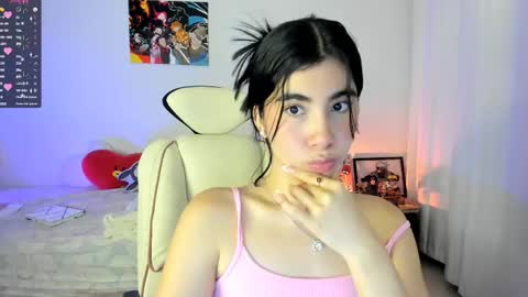 Snapshot of cyber_lizz chatting on 02/25/25, 12:25 Liz online show from 02/25/25, 12:25