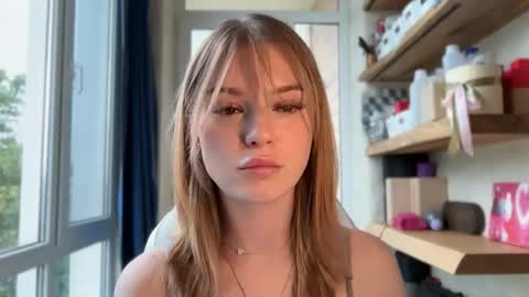 Im Emi streaming with my friend Reyna today online show from 05/21/26, 02:02