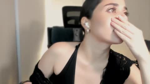 Snapshot of cyborgmuse chatting on 09/15/25, 03:06 cyborgmuse online show from 09/15/25, 03:06