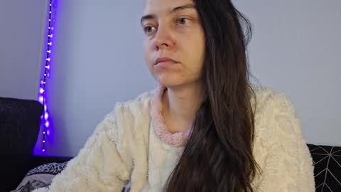 Cyndee Winter online show from 12/21/24, 11:44