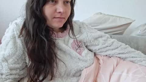 Cyndee Winter online show from 09/29/25, 07:46