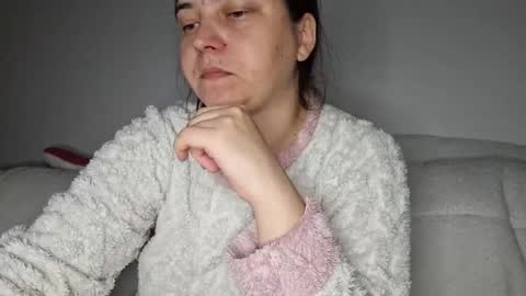 Cyndee Winter online show from 10/26/25, 08:04