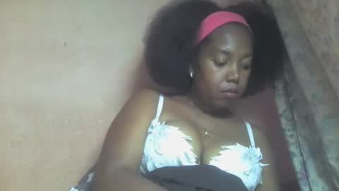 Cynthia9794 online show from 04/12/26, 04:01