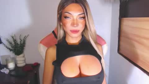 cyrabigcock online show from 04/12/26, 05:29