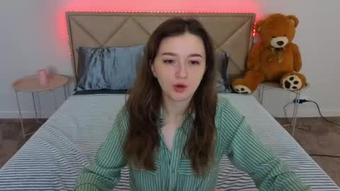 Cyrena online show from 05/10/26, 05:34