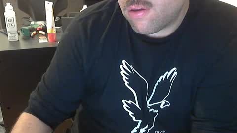 Snapshot of cyrsug chatting on 09/18/25, 01:35 cyrsug online show from 09/18/25, 01:35