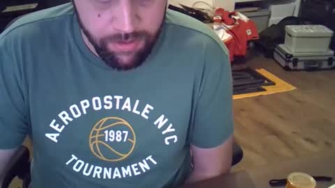 Snapshot of cyrsug chatting on 11/11/25, 11:32 cyrsug online show from 11/11/25, 11:32