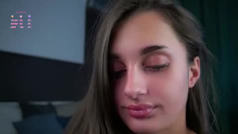 Isabella online show from 03/04/25, 07:19