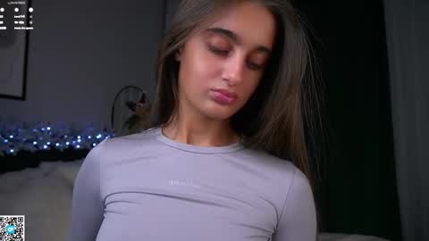 Isabella online show from 01/18/26, 01:31