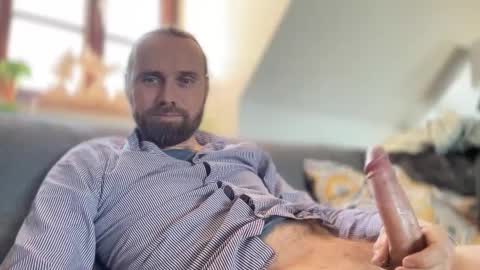 d0n_gi0vanni online show from 12/31/24, 10:48